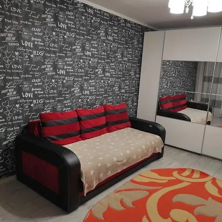 Private Near 3 Min Metrou Crangasi, 40 M2 Apartment Bucharest