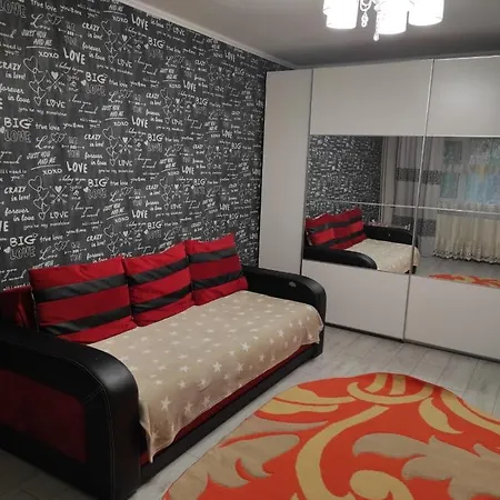 Private Near 3 Min Metrou Crangasi, 40 M2 Apartment